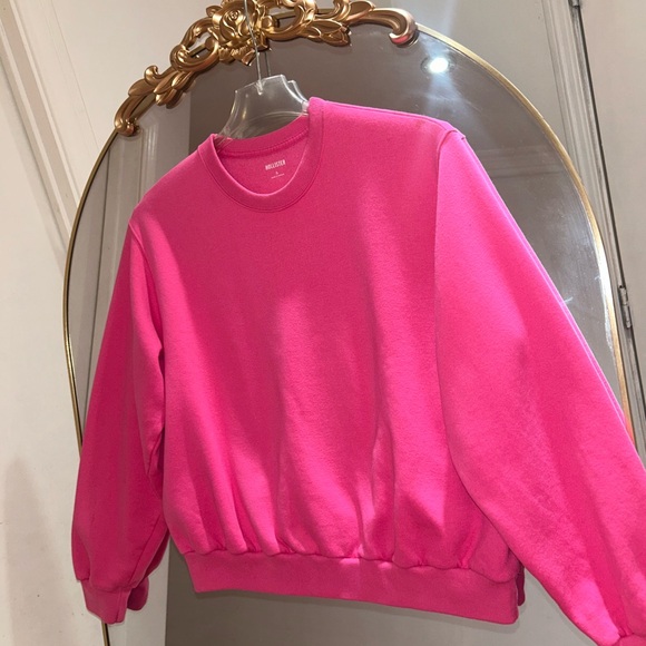 Hollister Pink Crewneck Sweatshirt - Picture 2 of 4
